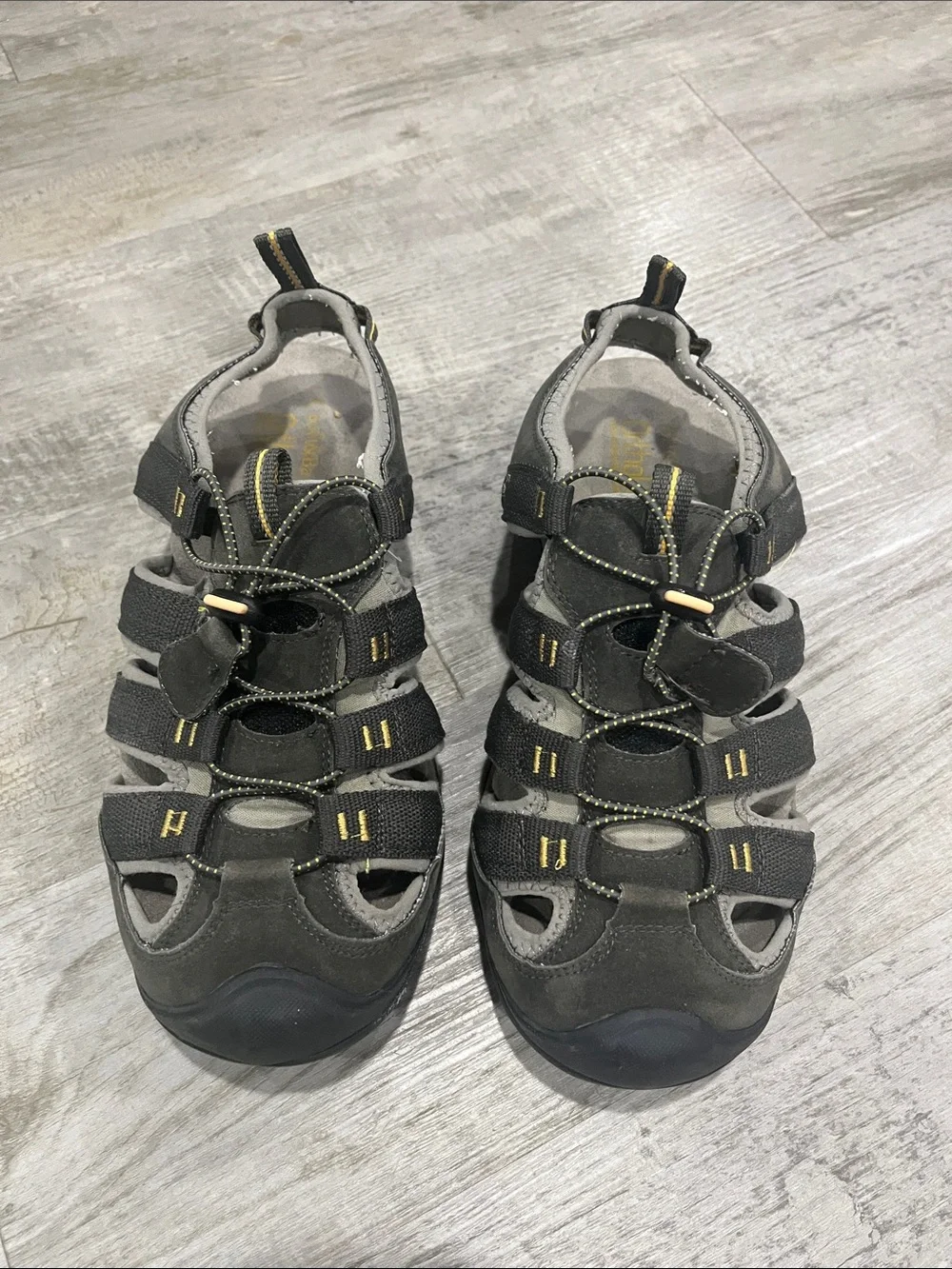 croft & barrow Olive Green and Black Outdoor Sandals with Yellow Trim